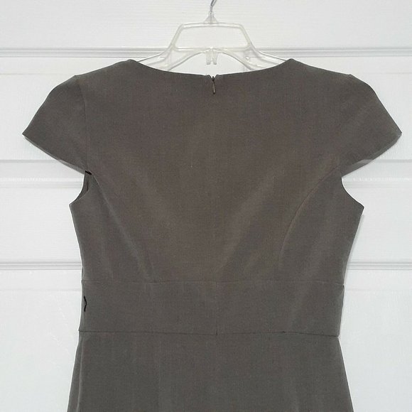 Emma & Michelle Cap Sleeve Dress Sz 6 - Picture 6 of 8